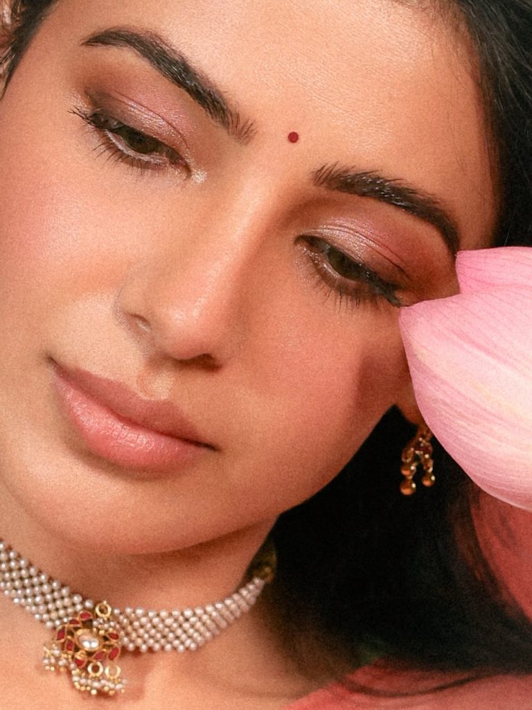 Actress Samantha Latest Beautiful Stills